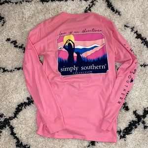 Long Sleeve Mountain and Dog Simply Southern